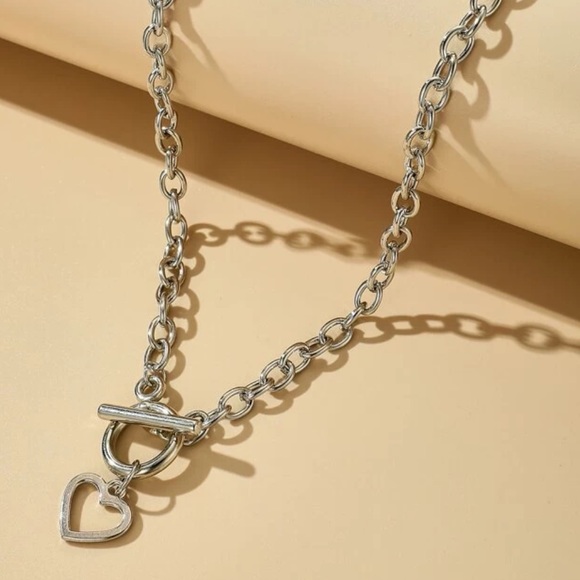 Heart Charm Chunky Rolo Chain Necklace NWT ❤️ - Picture 2 of 5